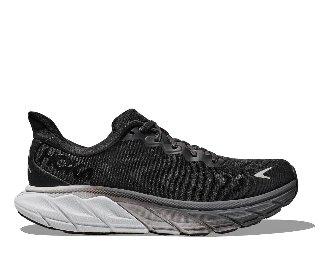 The HOKA Arahi 6, in Black/White.